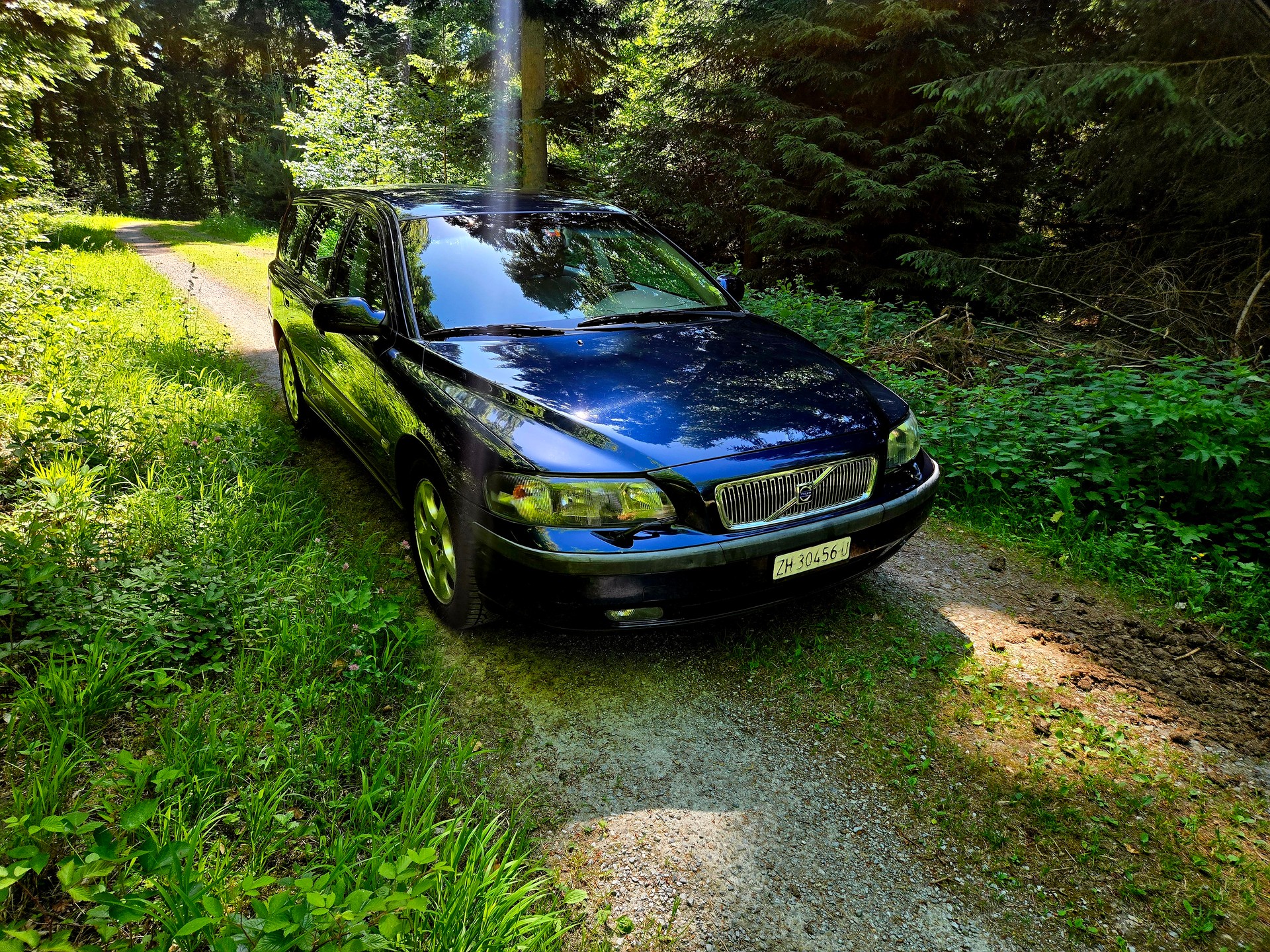 VOLVO V70 2.4