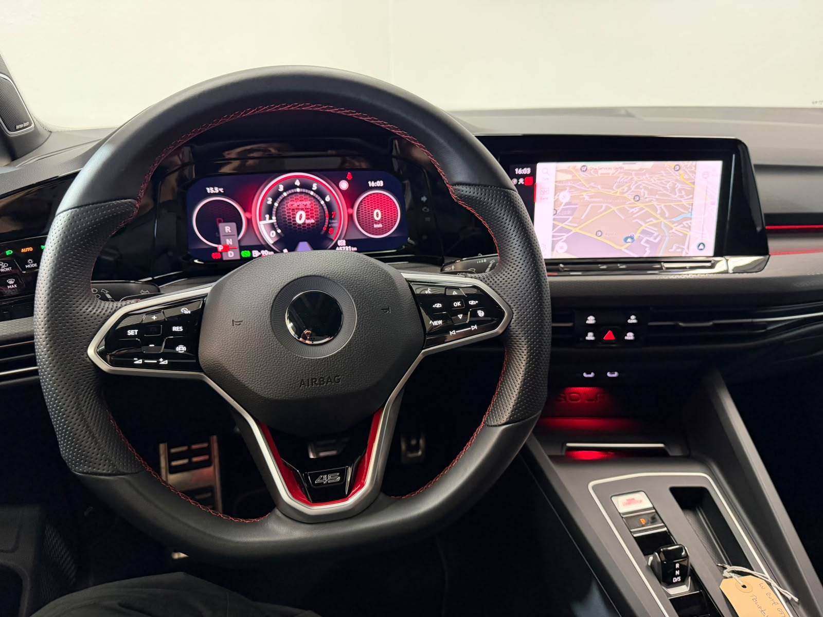 VW Golf 2.0 TSI GTI Clubsport 45 DSG-image-5