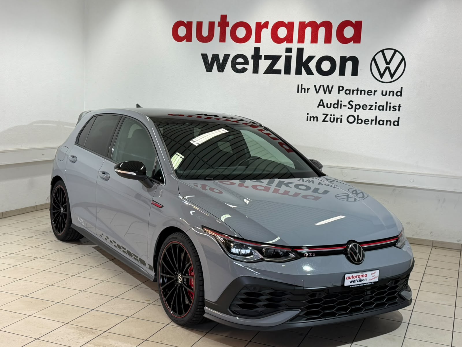 VW Golf 2.0 TSI GTI Clubsport 45 DSG-showroom-element-1