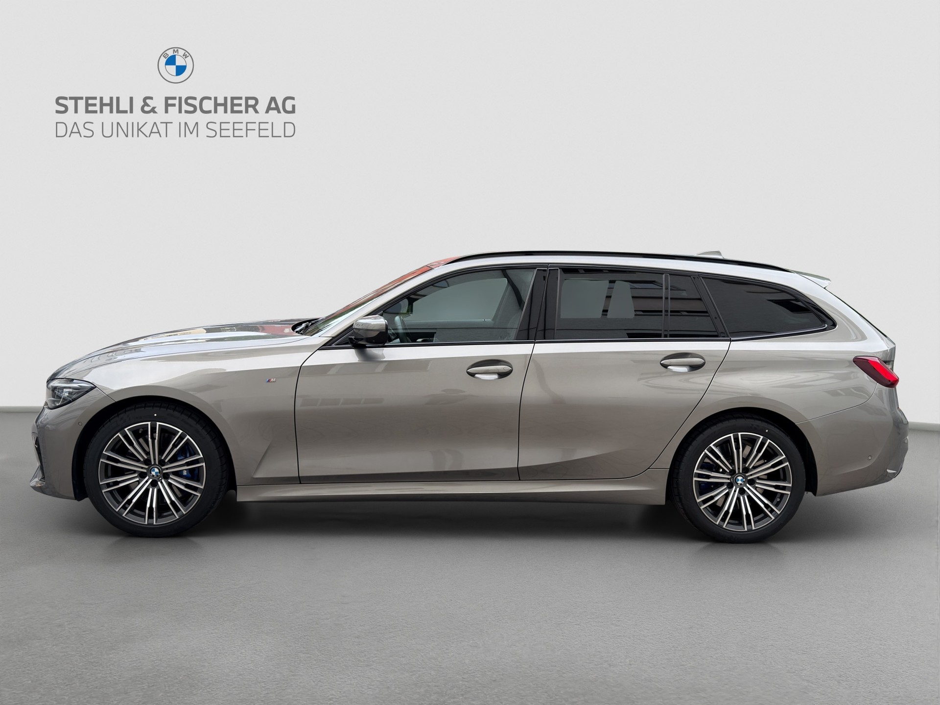 BMW M340i xDrive 48V Touring Steptronic-image-6