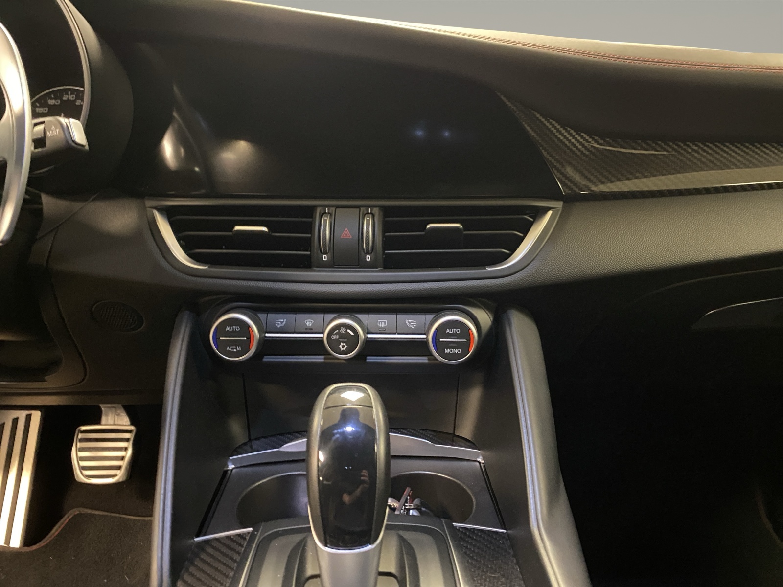 ALFA ROMEO Giulia 2.9 V6 Biturbo Quad-image-13