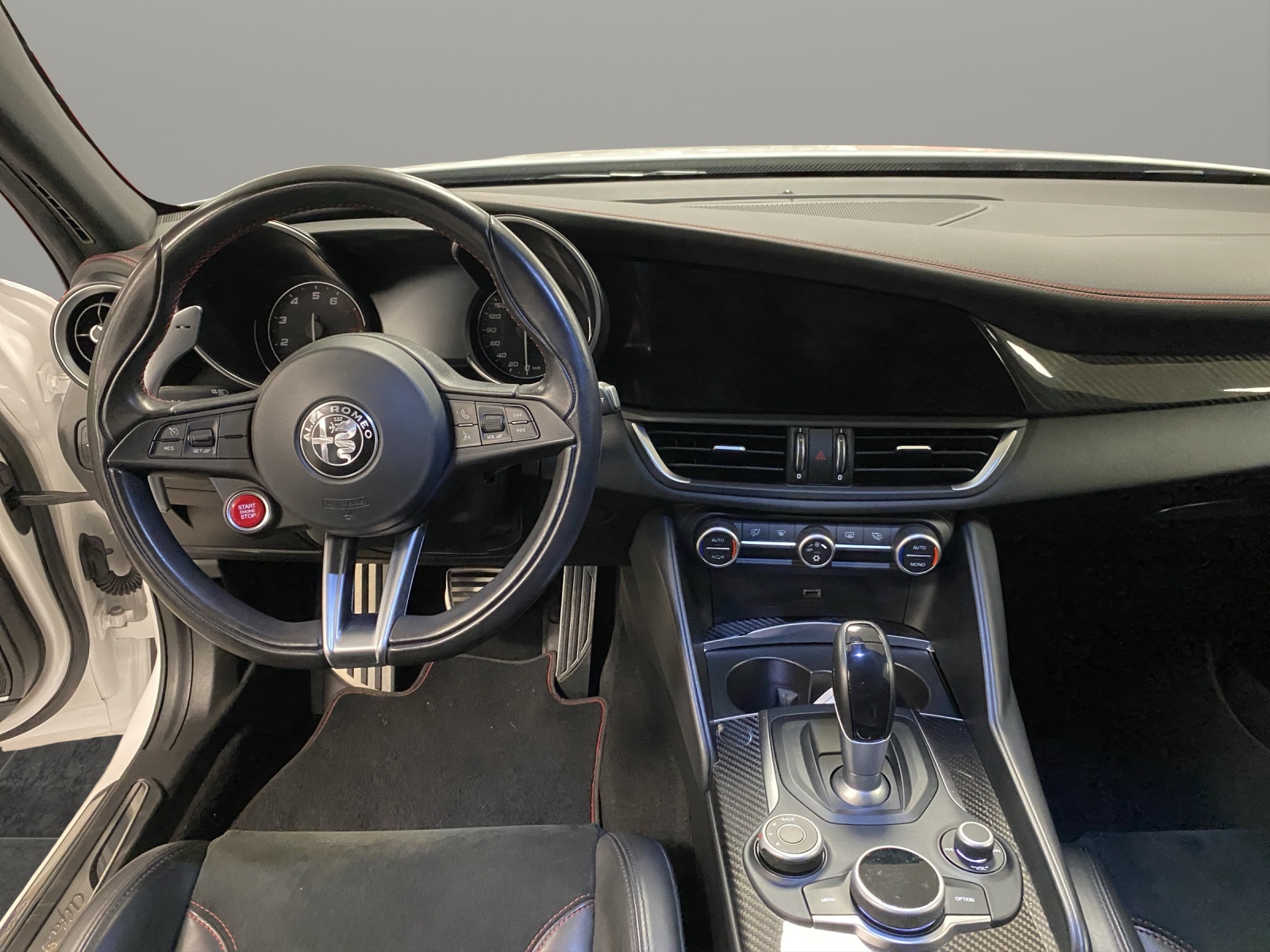 ALFA ROMEO Giulia 2.9 V6 Biturbo Quad-image-10