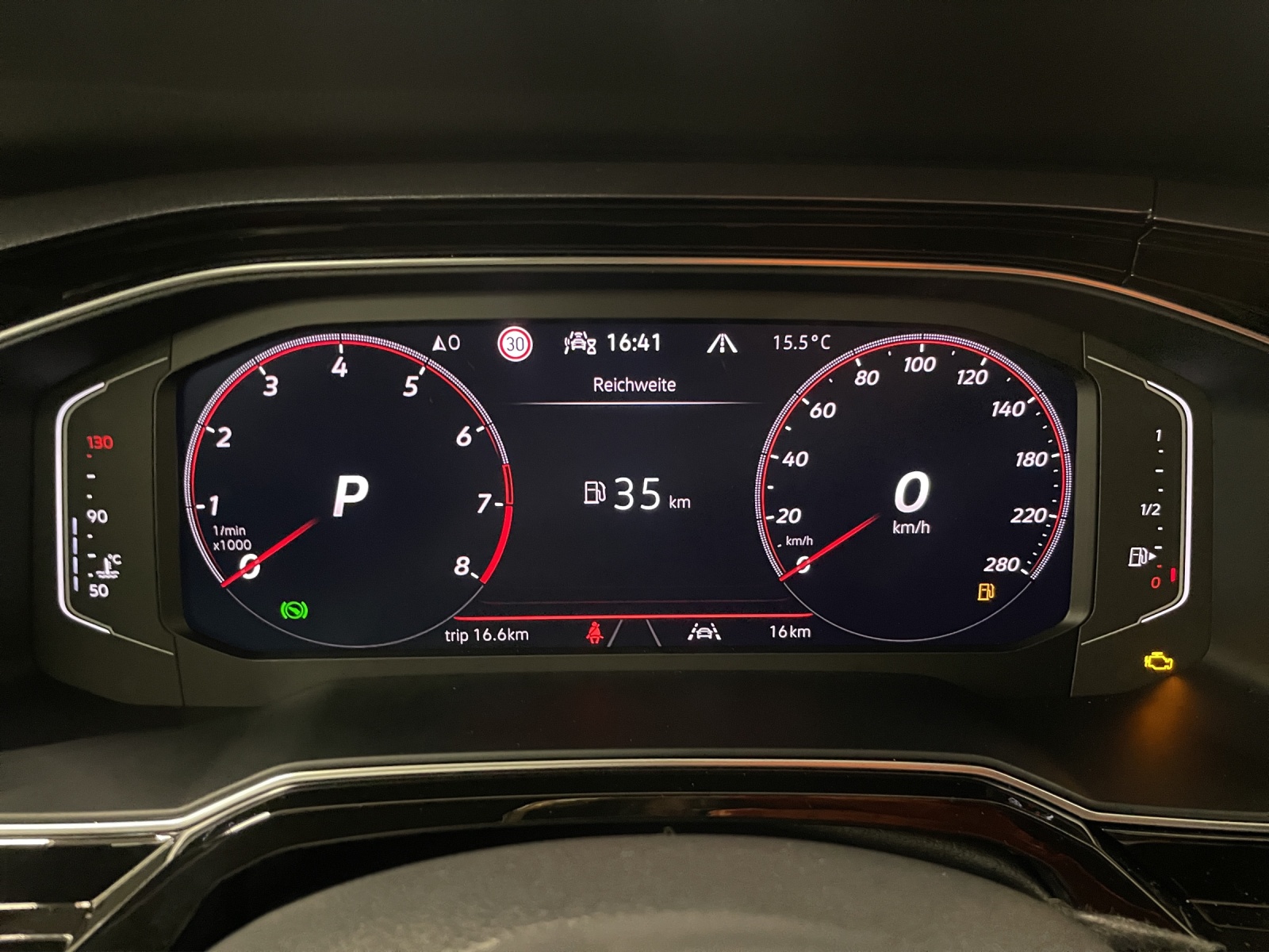 VW Polo 2.0 TSI GTI DSG-image-11