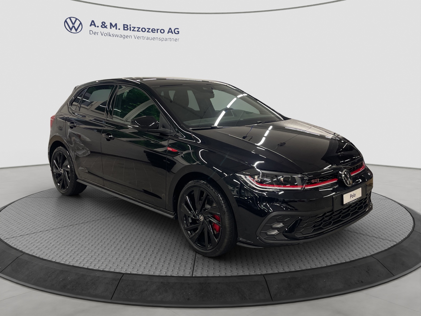 VW Polo 2.0 TSI GTI DSG-image-6