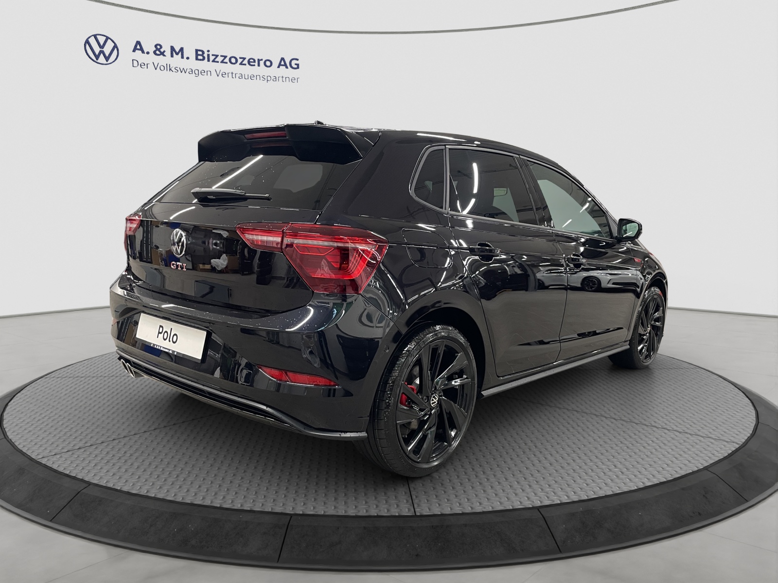 VW Polo 2.0 TSI GTI DSG-image-4