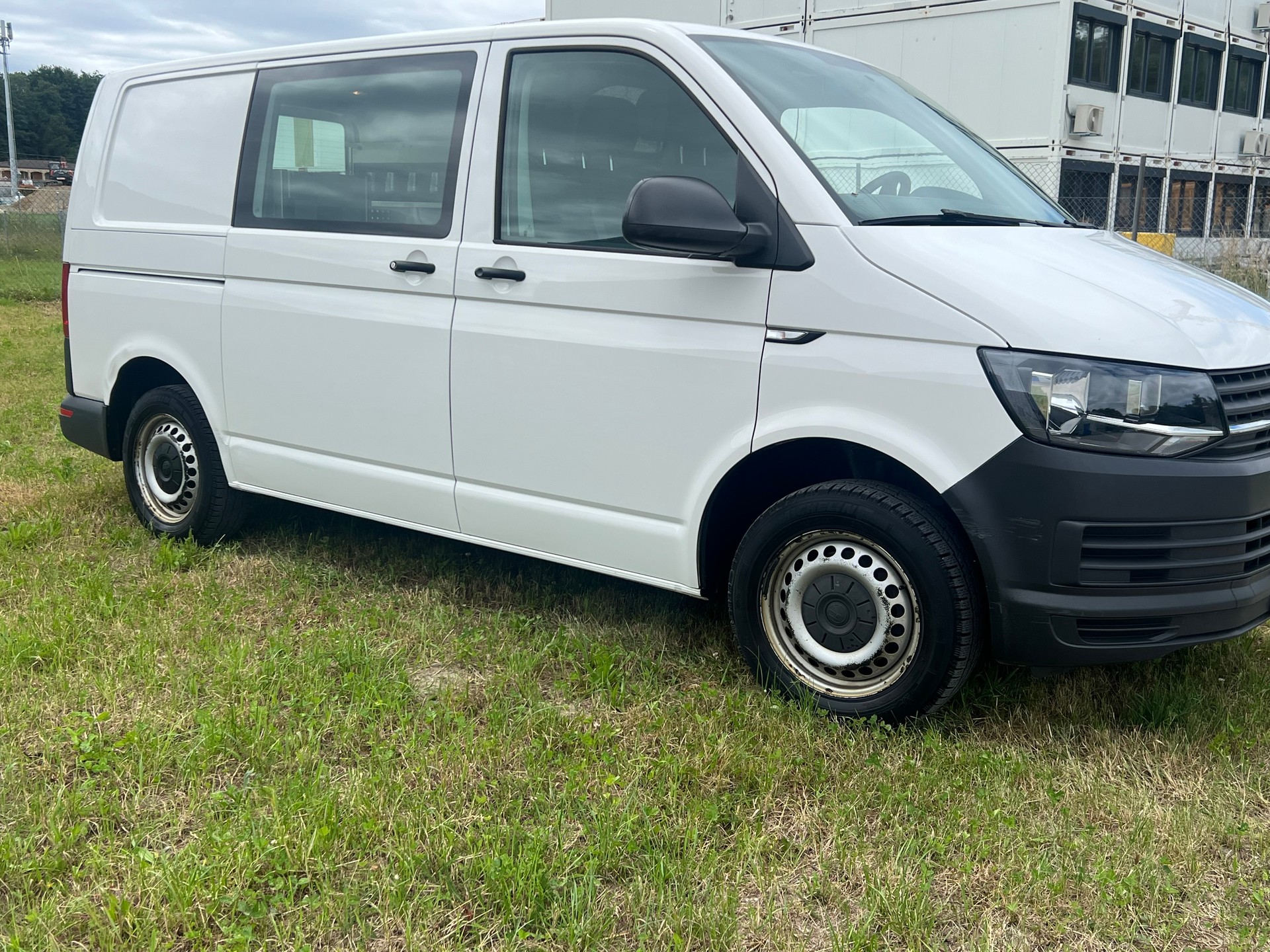 VW T6 2.0 TDI-image-3