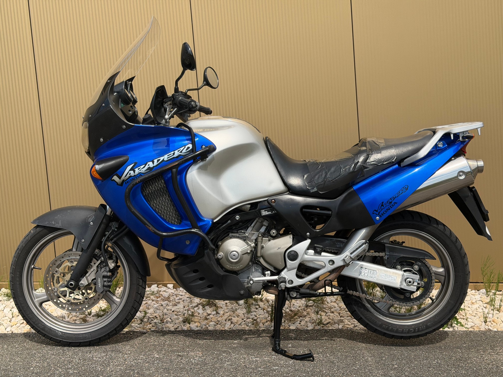 HONDA XL 1000 V Varadero-image-10