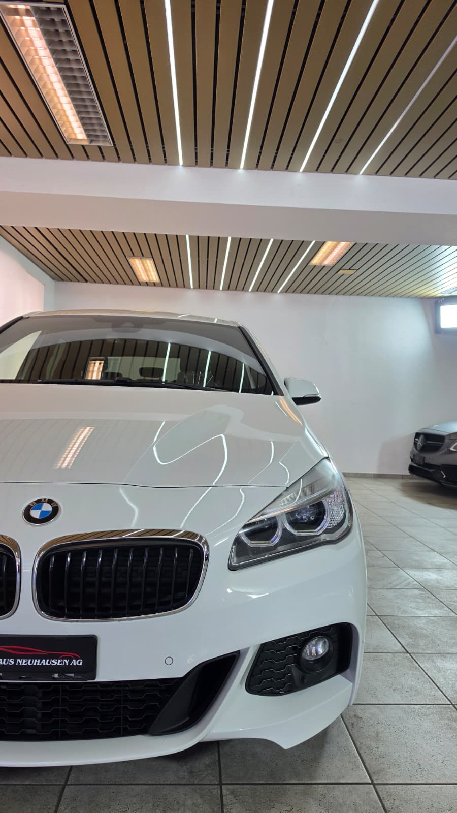BMW 225i xDrive Active Tourer M Sport Steptronic Top Zustand, Schweizer Fahrzeug, Frisch ab MFK und Frisch ab Service-showroom-element-2