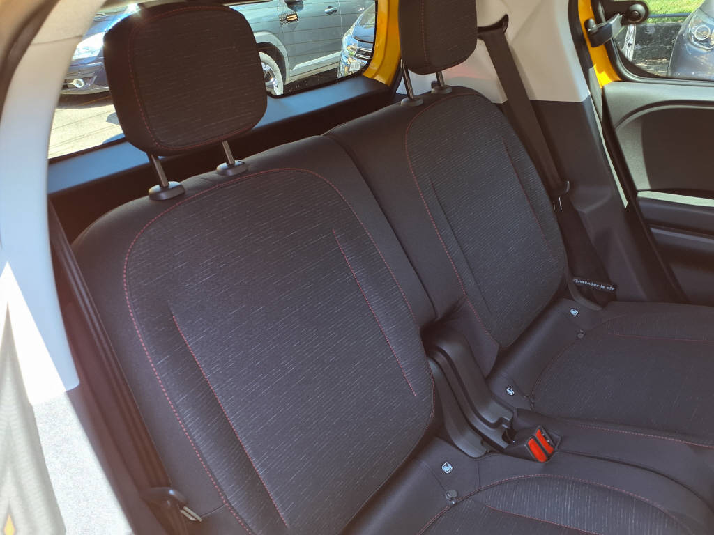 RENAULT Twingo E-Tech Urban Range techno-image-8