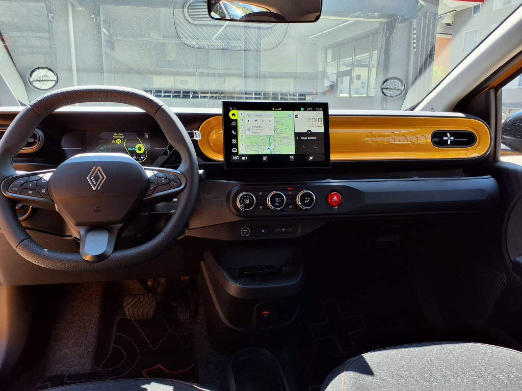 RENAULT Twingo E-Tech Urban Range techno-image-6