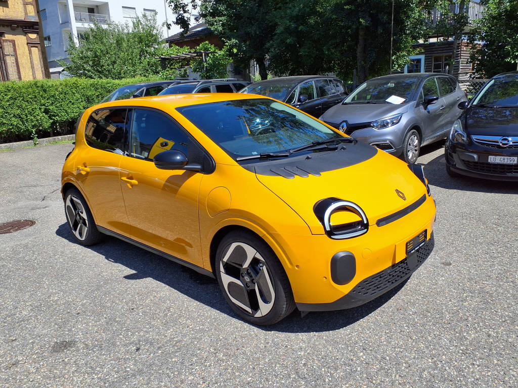 RENAULT Twingo E-Tech Urban Range techno-image-4
