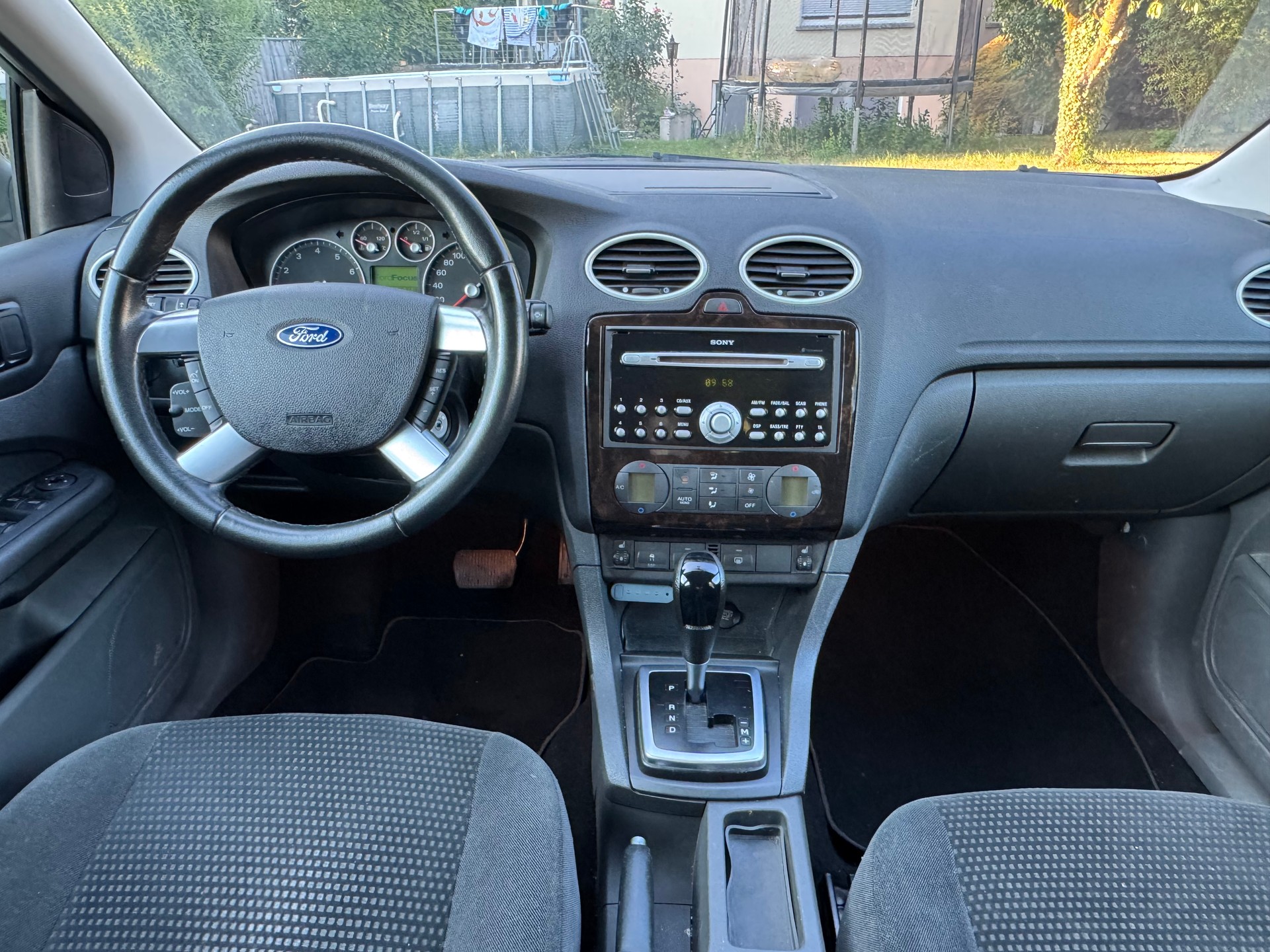 FORD Focus 2.0i Carving-image-11