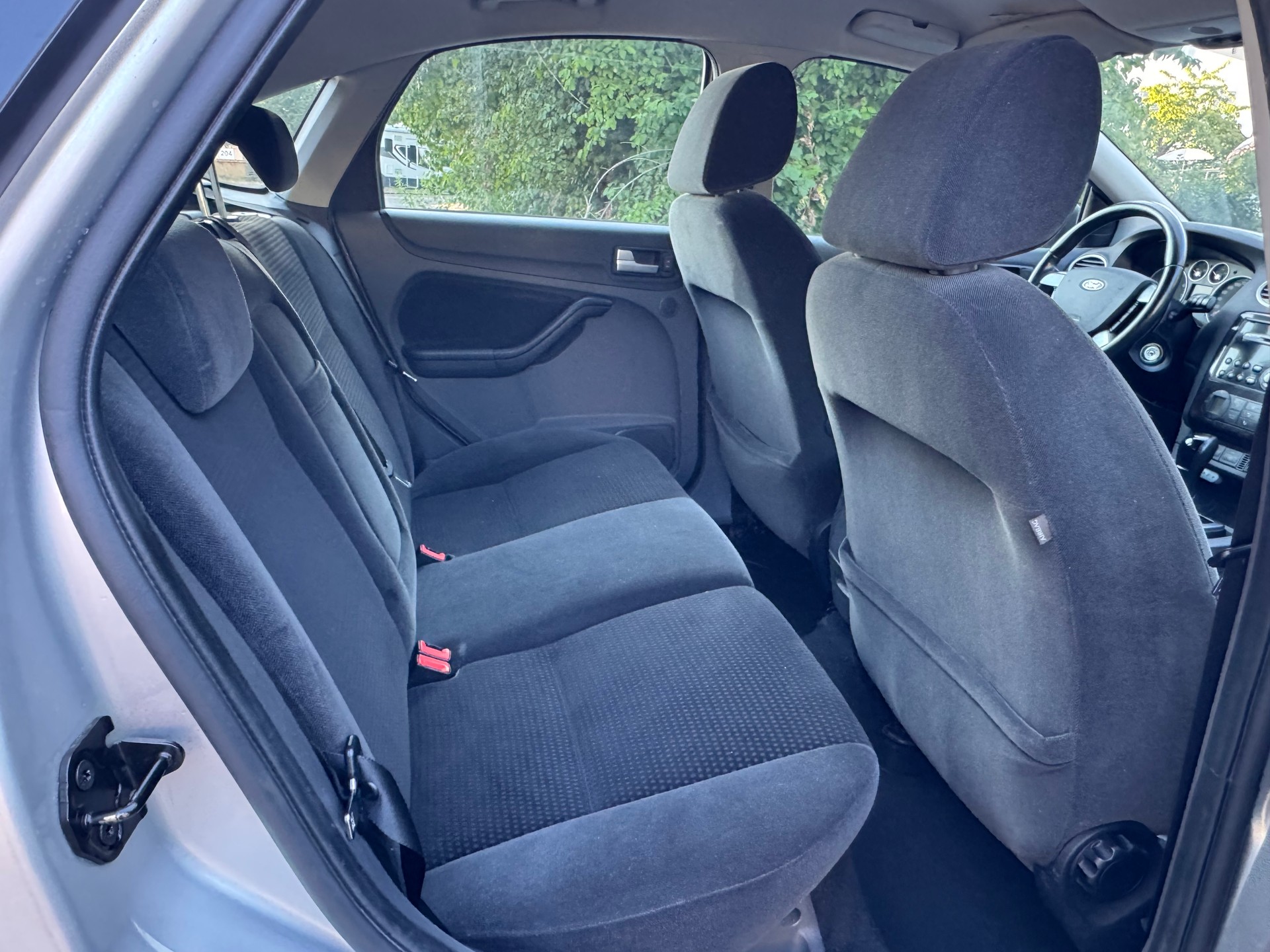 FORD Focus 2.0i Carving-image-10