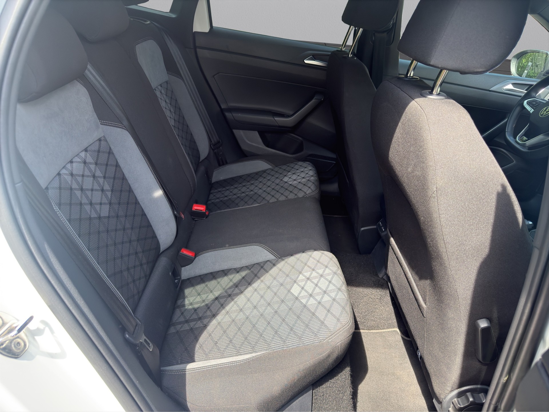 VW Taigo 1.5 TSI R-Line DSG-image-15