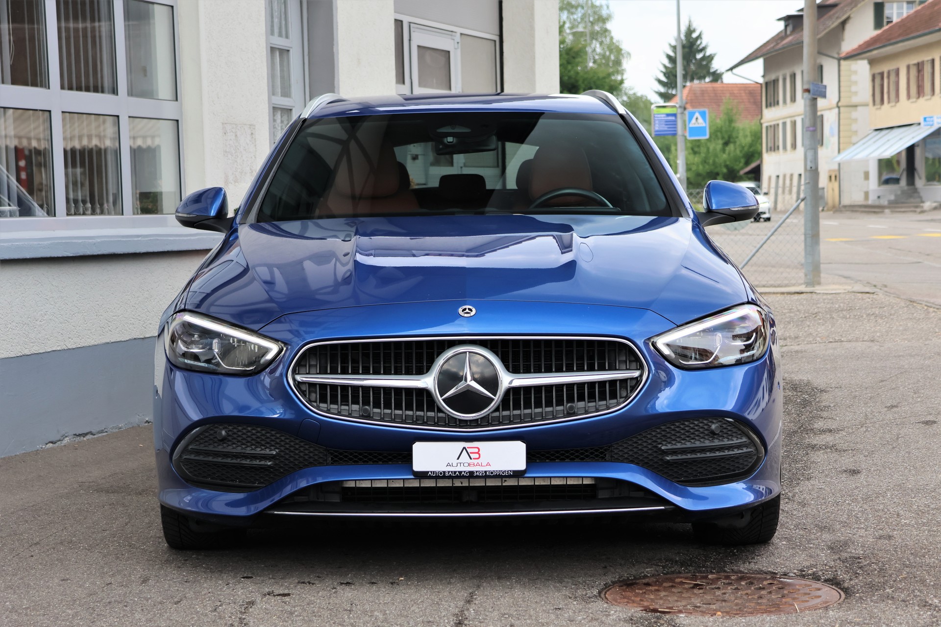 MERCEDES-BENZ C 220 d T 4Matic Avantgarde (CH)-showroom-element-1