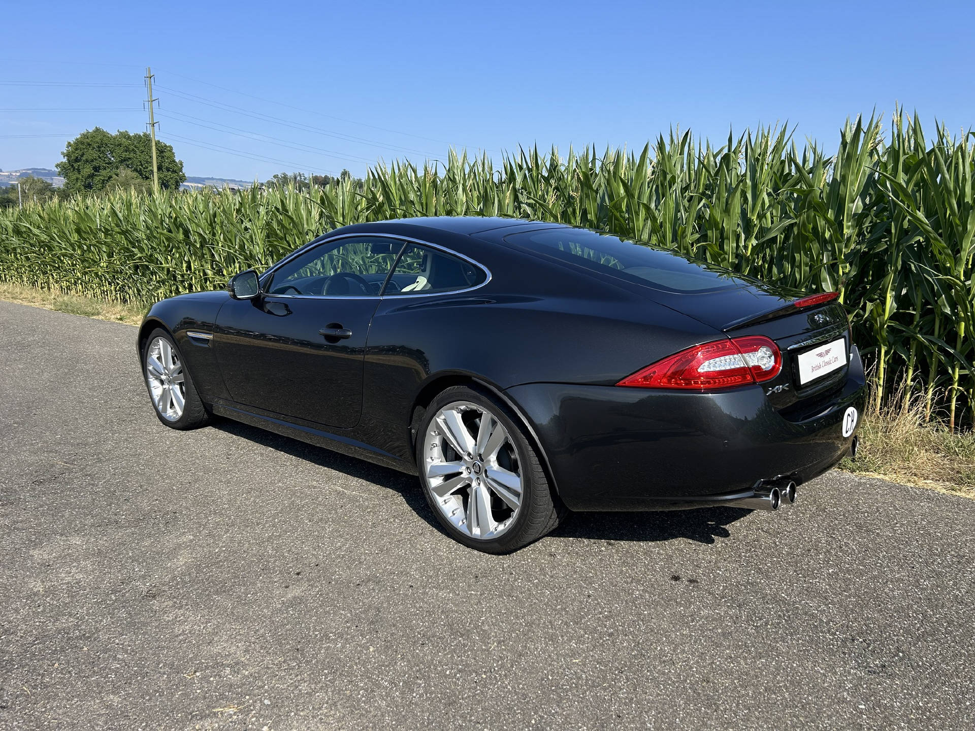 JAGUAR XKR Coupé 5.0 V8 Supercharged-showroom-element-2
