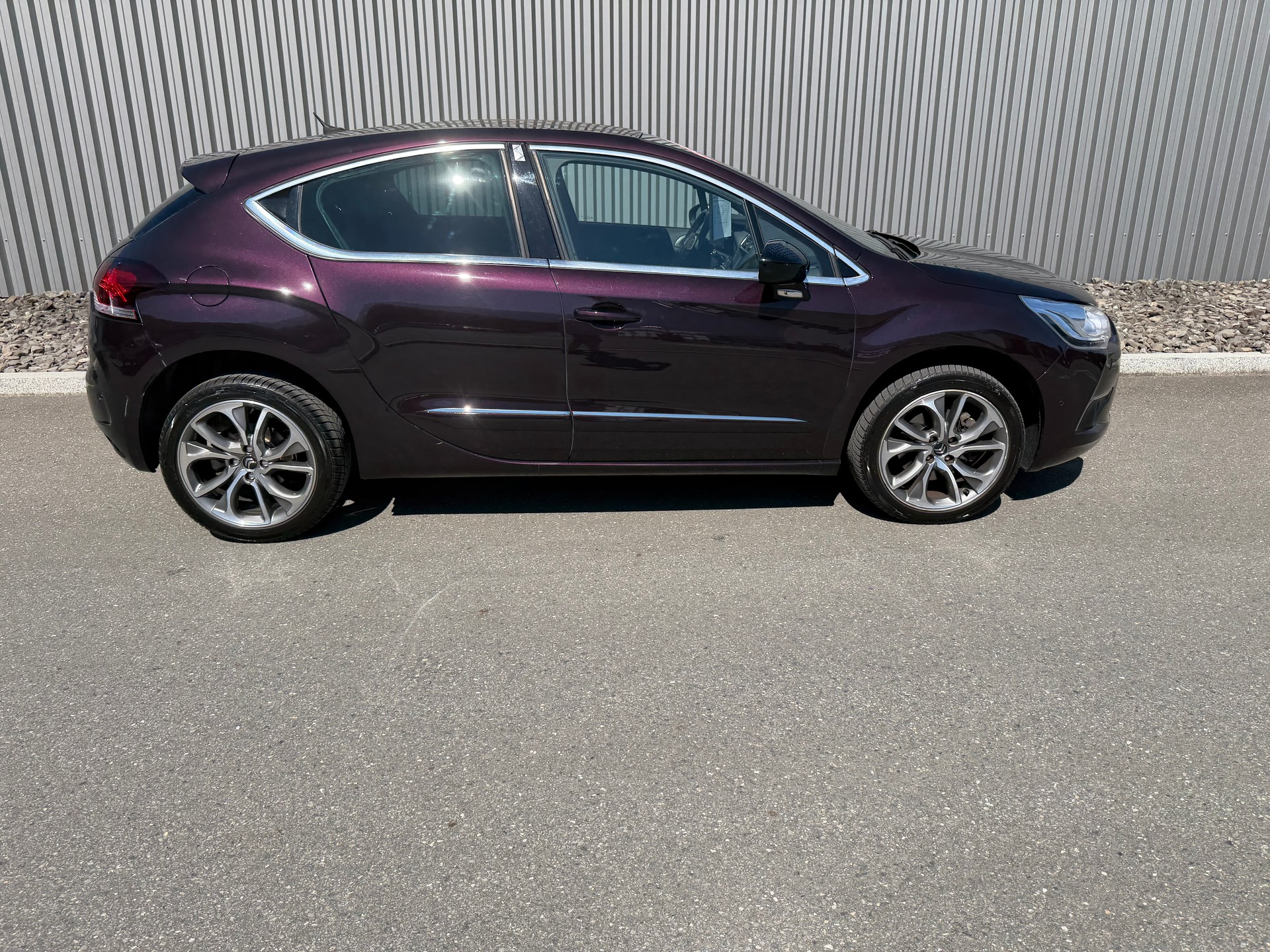 DS AUTOMOBILES DS4 1.6 THP SO Chic Automatic-image-11