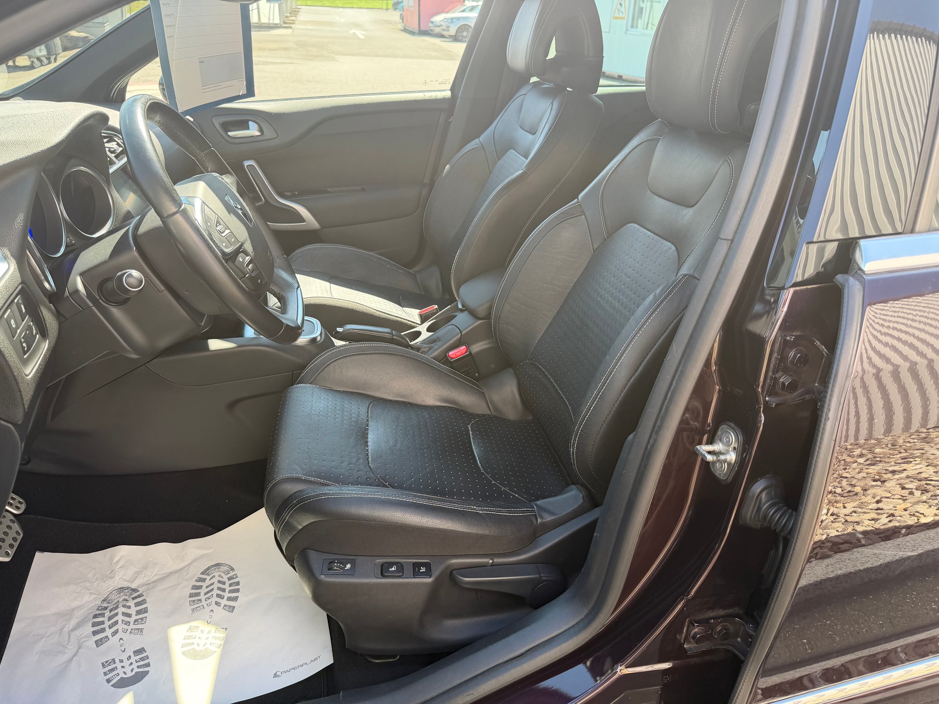 DS AUTOMOBILES DS4 1.6 THP SO Chic Automatic-image-21