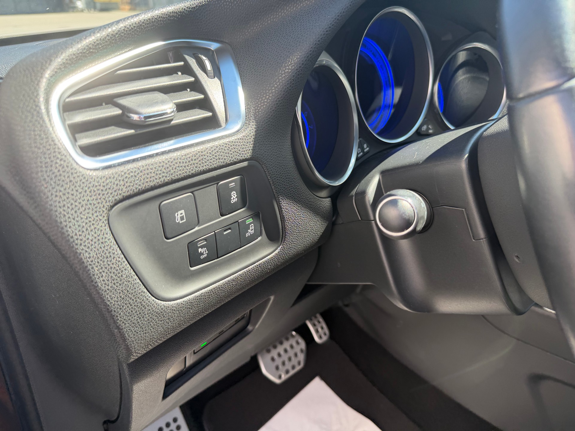 DS AUTOMOBILES DS4 1.6 THP SO Chic Automatic-image-19
