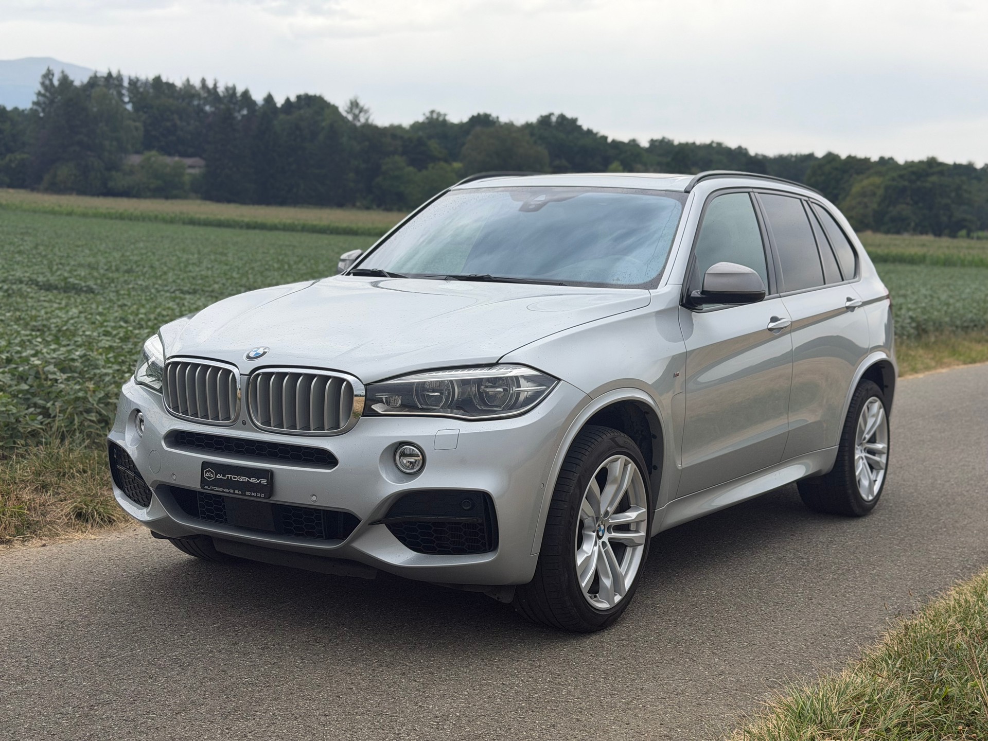 BMW X5 xDrive M50d Steptronic-image-3