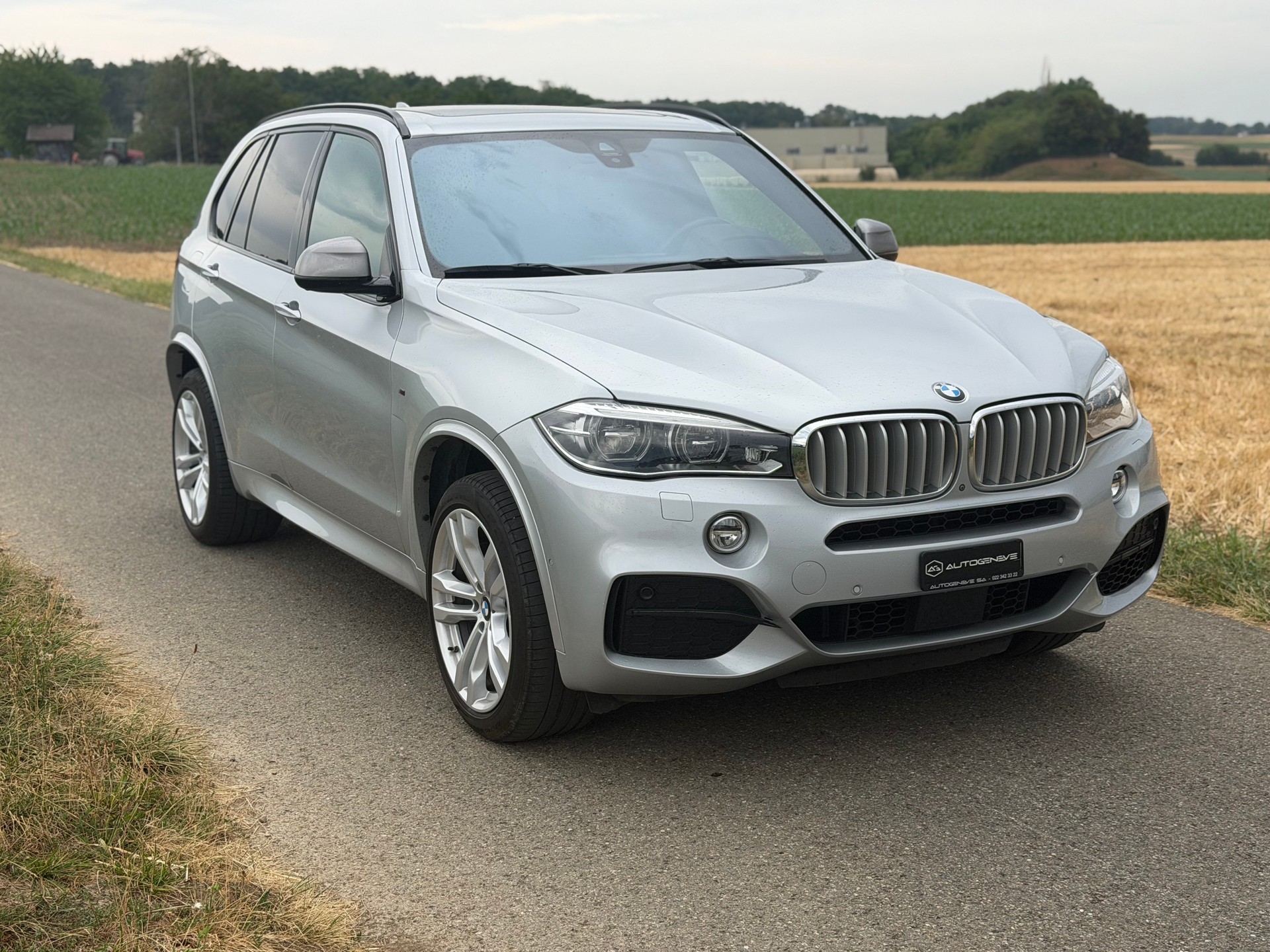 BMW X5 xDrive M50d Steptronic-image-5
