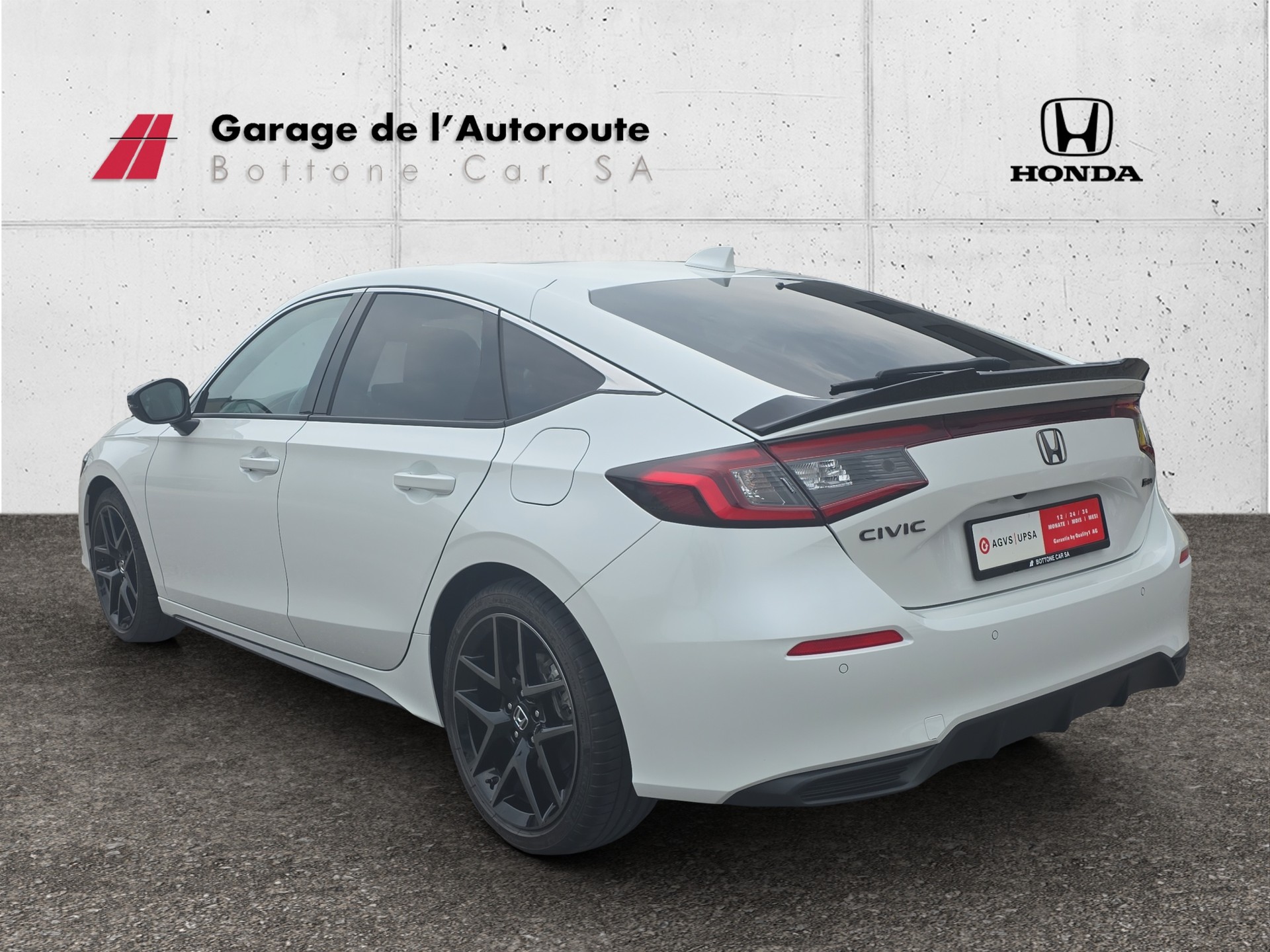 HONDA Civic 2.0 i-MMD Advance-showroom-element-2
