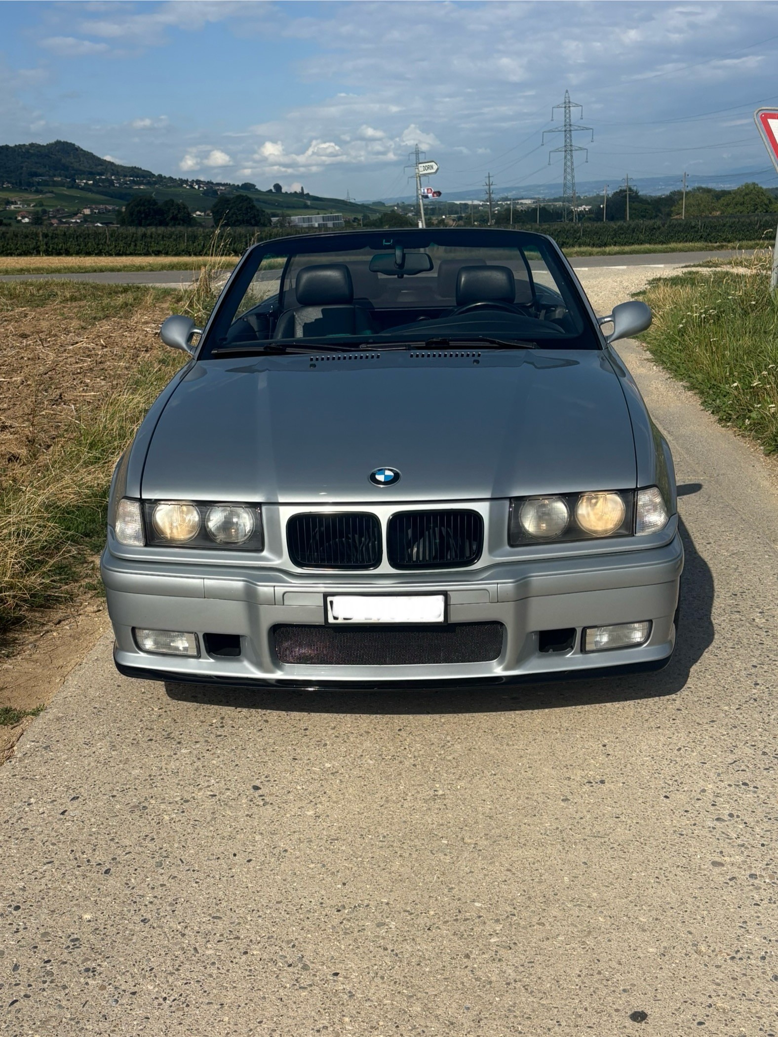BMW M3 E36 Cabrio - Manuelle - Expertisée-image-3