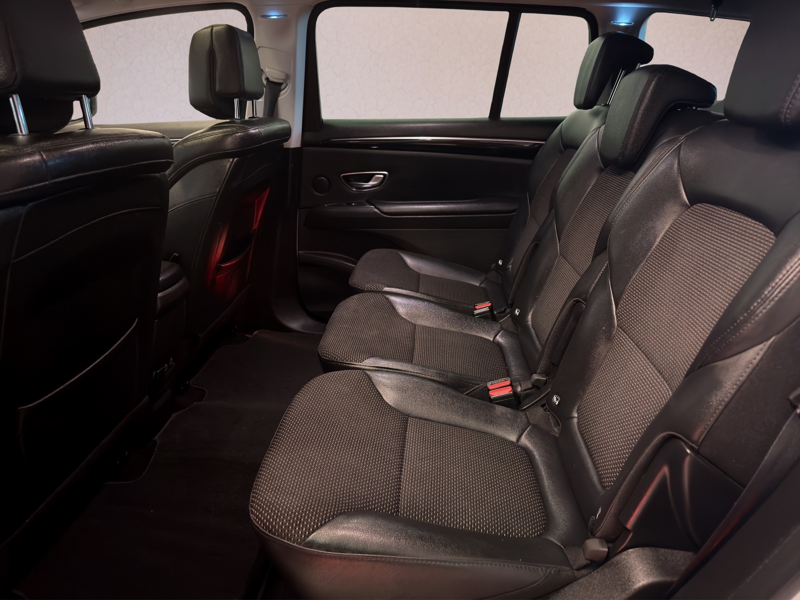 RENAULT Espace 2.0 dCi Intens EDC 6-image-11