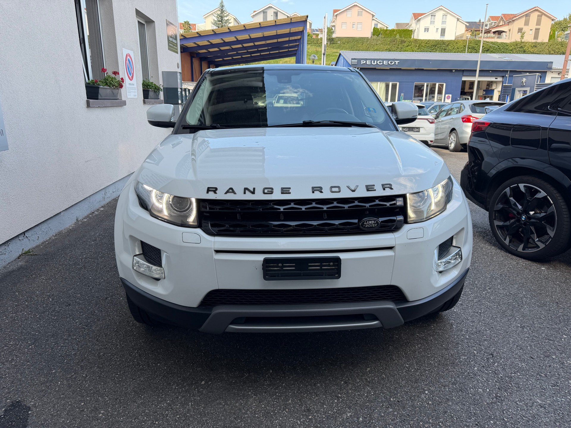 LAND ROVER Range Rover Evoque 2.2 TD4 Pure