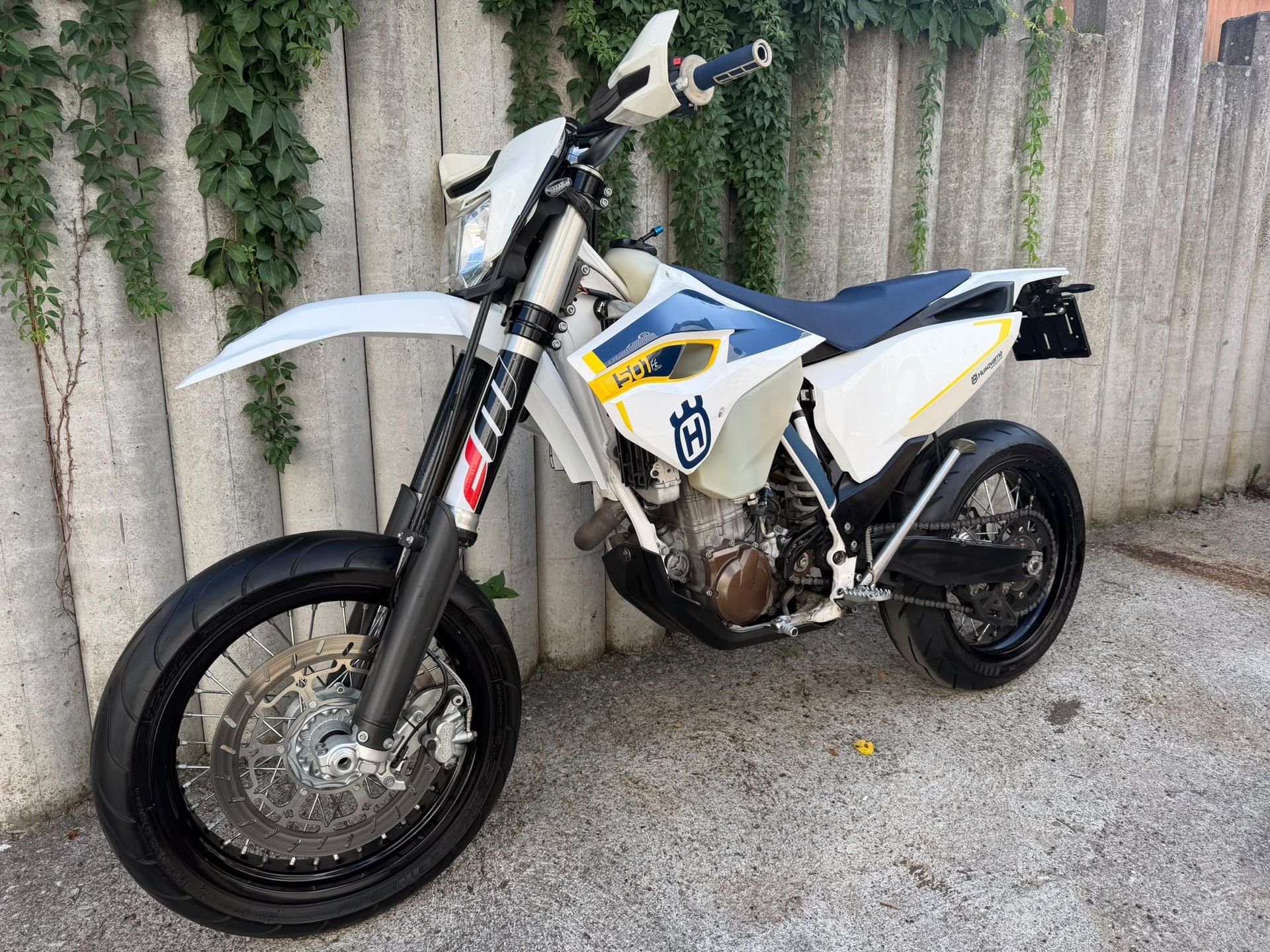 HUSQVARNA FE 501-image-0