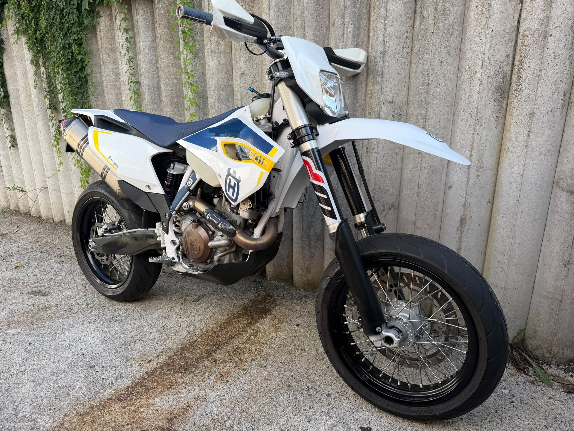 HUSQVARNA FE 501-image-4