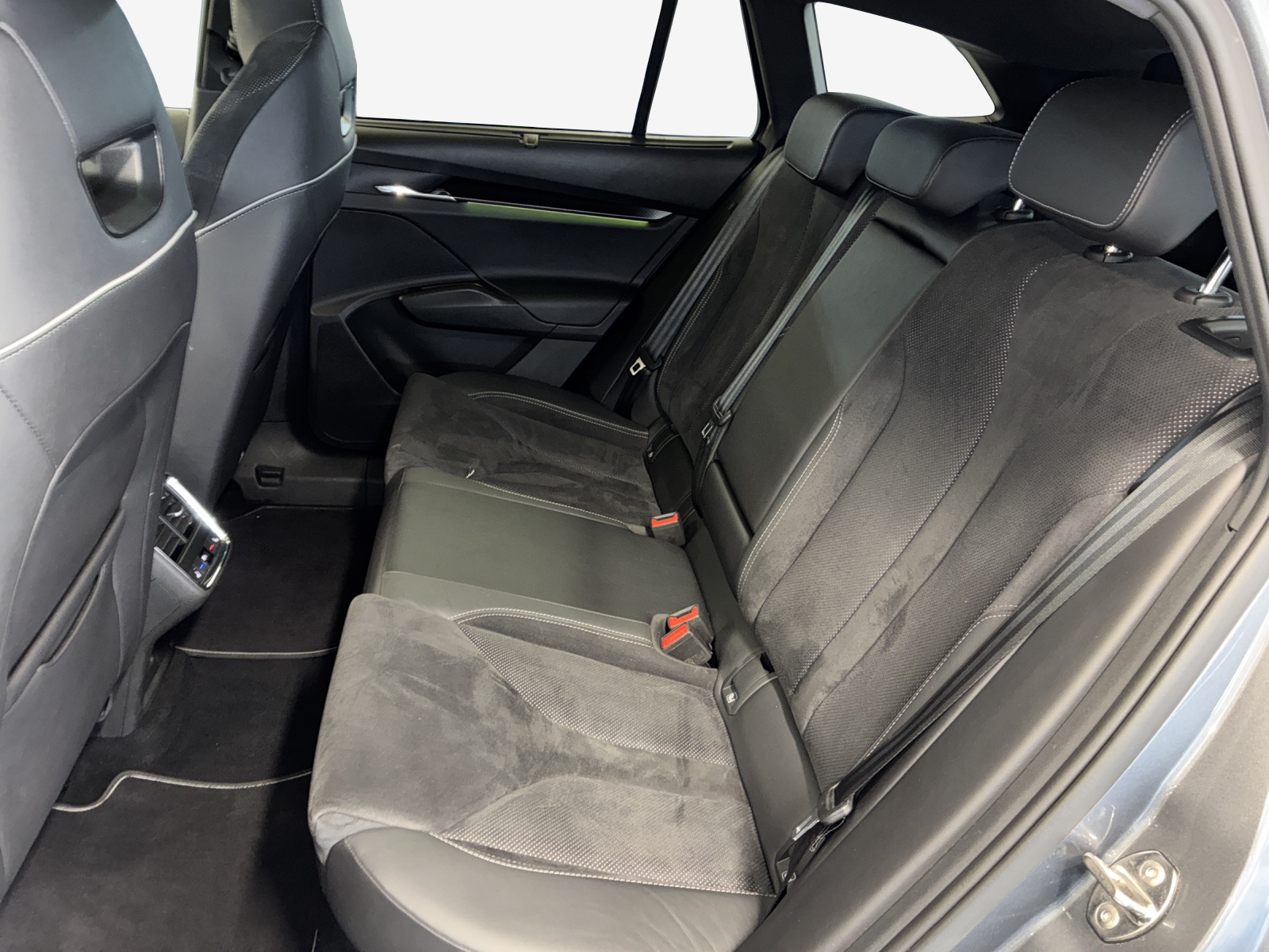 SKODA ENYAQ Sportline iV 80 4x2-image-11