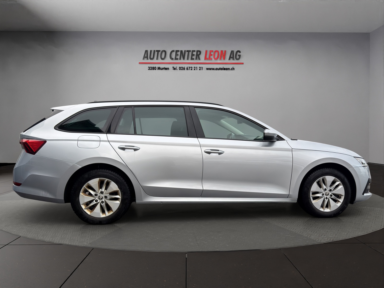 SKODA Octavia Combi 2.0 TDI DSG Ambition 4x4-image-7