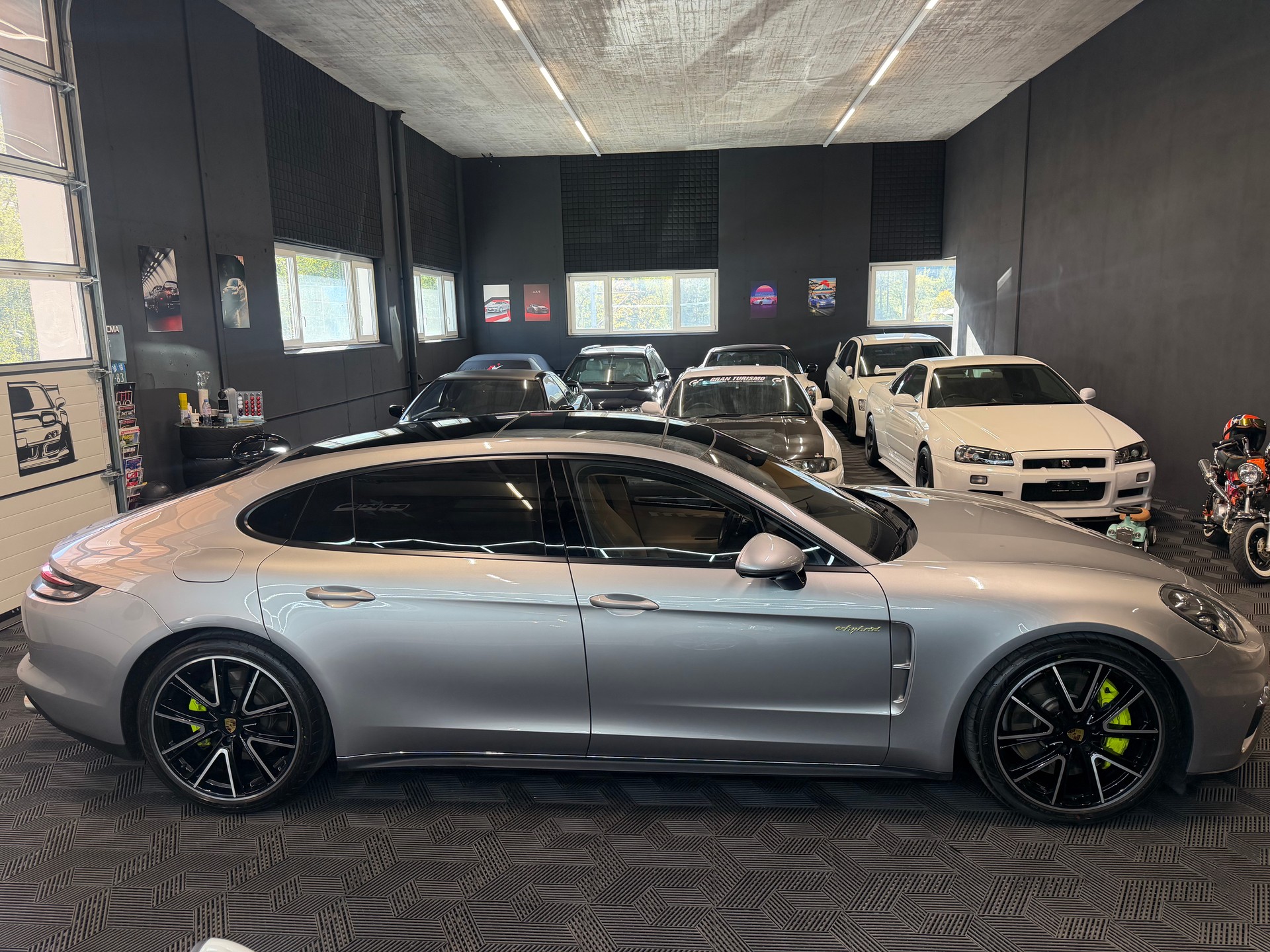PORSCHE Panamera 4 E-Hybrid Executive PDK-image-4