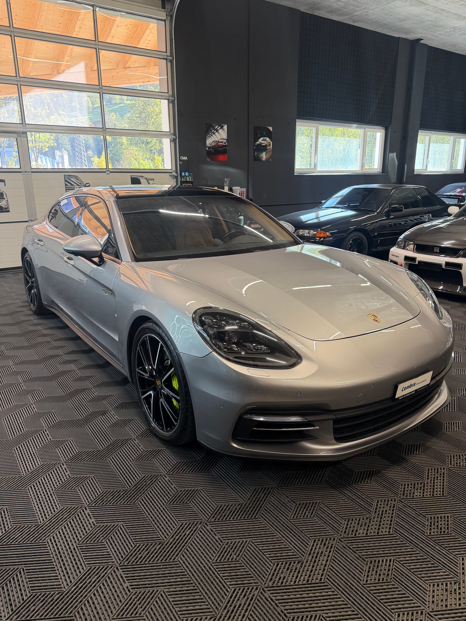 PORSCHE Panamera 4 E-Hybrid Executive PDK-showroom-element-3