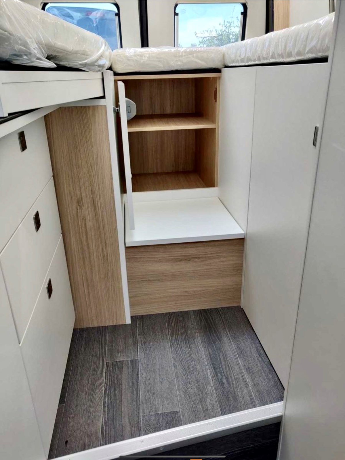 KARMANN FRANKIA YUCON 6.0 GD 4X4 Mercedes-Benz Sprinter 907-image-14