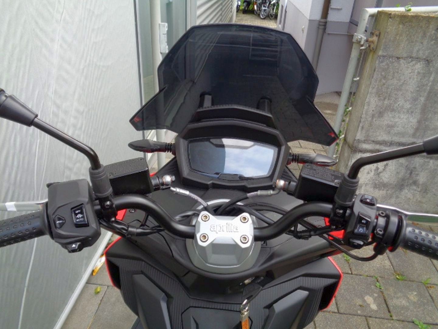APRILIA SR GT 125 SPORT-image-5