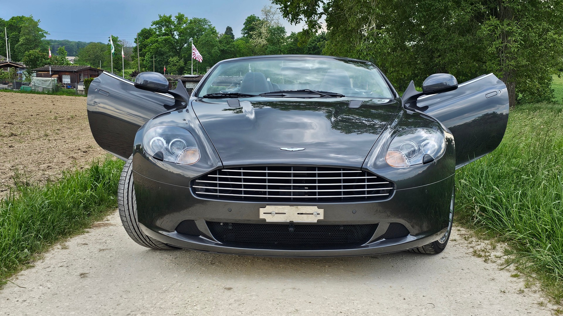 ASTON MARTIN DB9 Volante Touchtronic 2 mit Apple CarPlay/Android Auto!