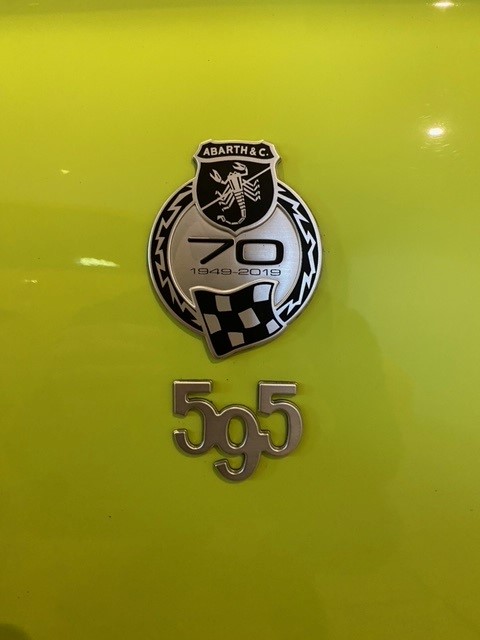 FIAT 595C 1.4 16V Turbo Abarth Pista-showroom-element-3