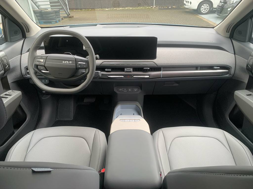 KIA EV3 81,4 kWh Earth+-image-4