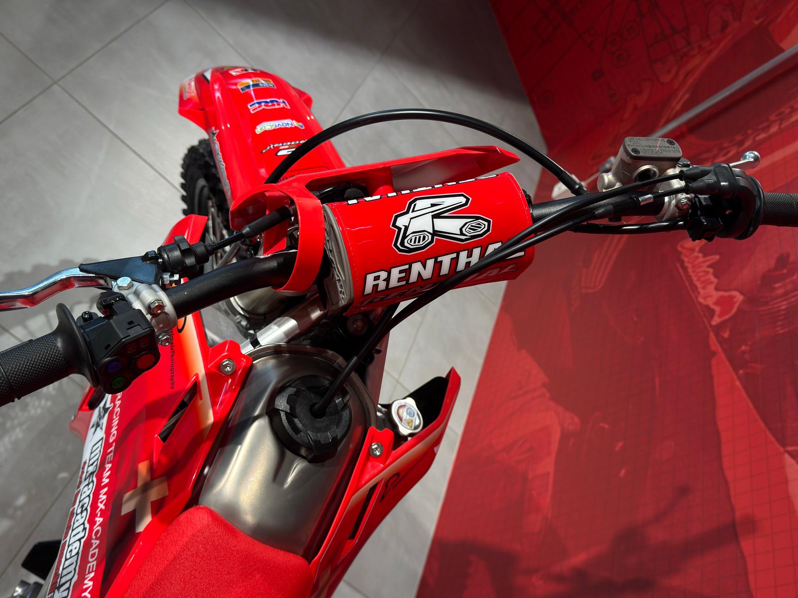 HONDA CRF 250 R Customized-image-8