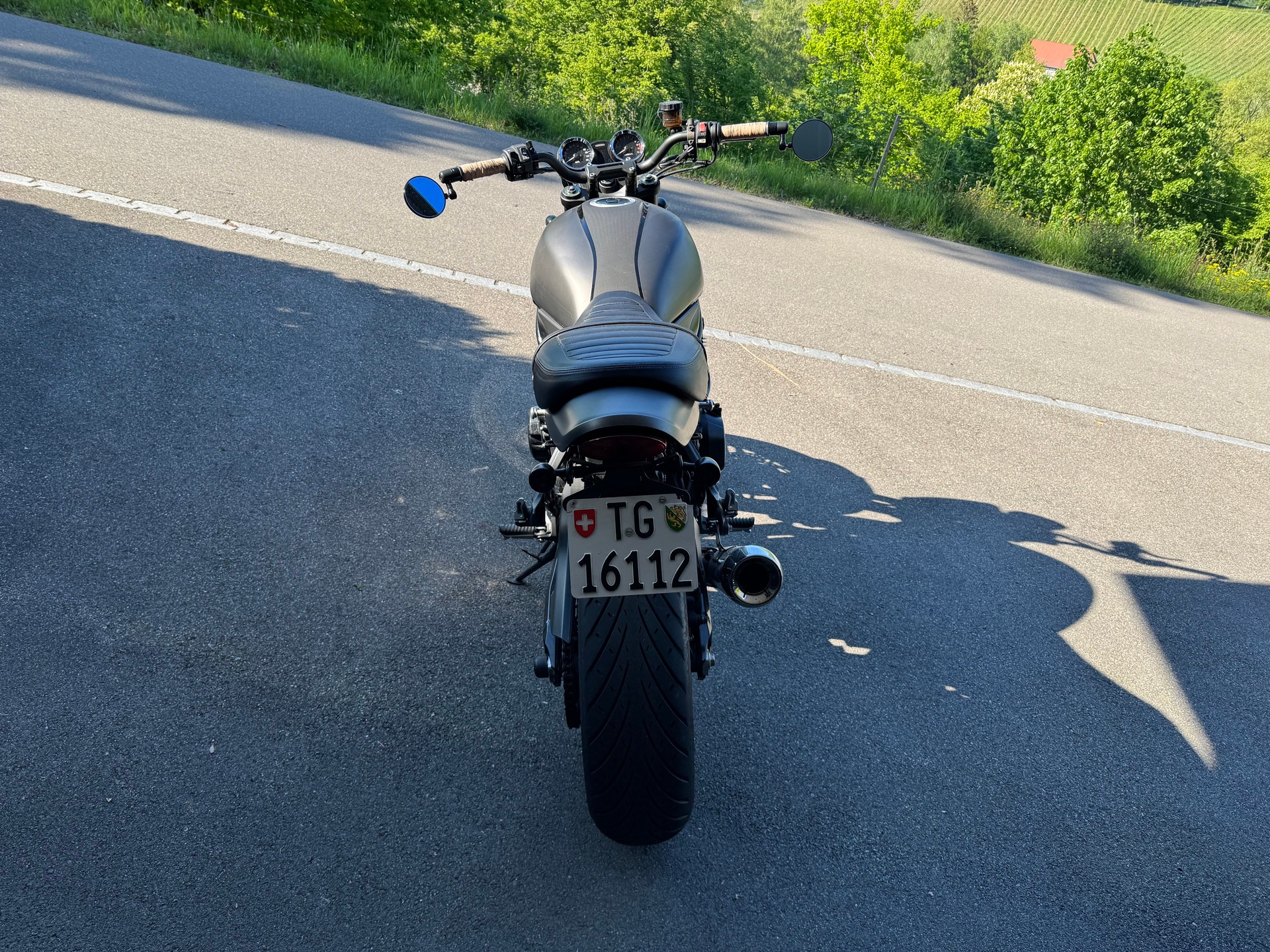 KAWASAKI Z 900 RS-image-2