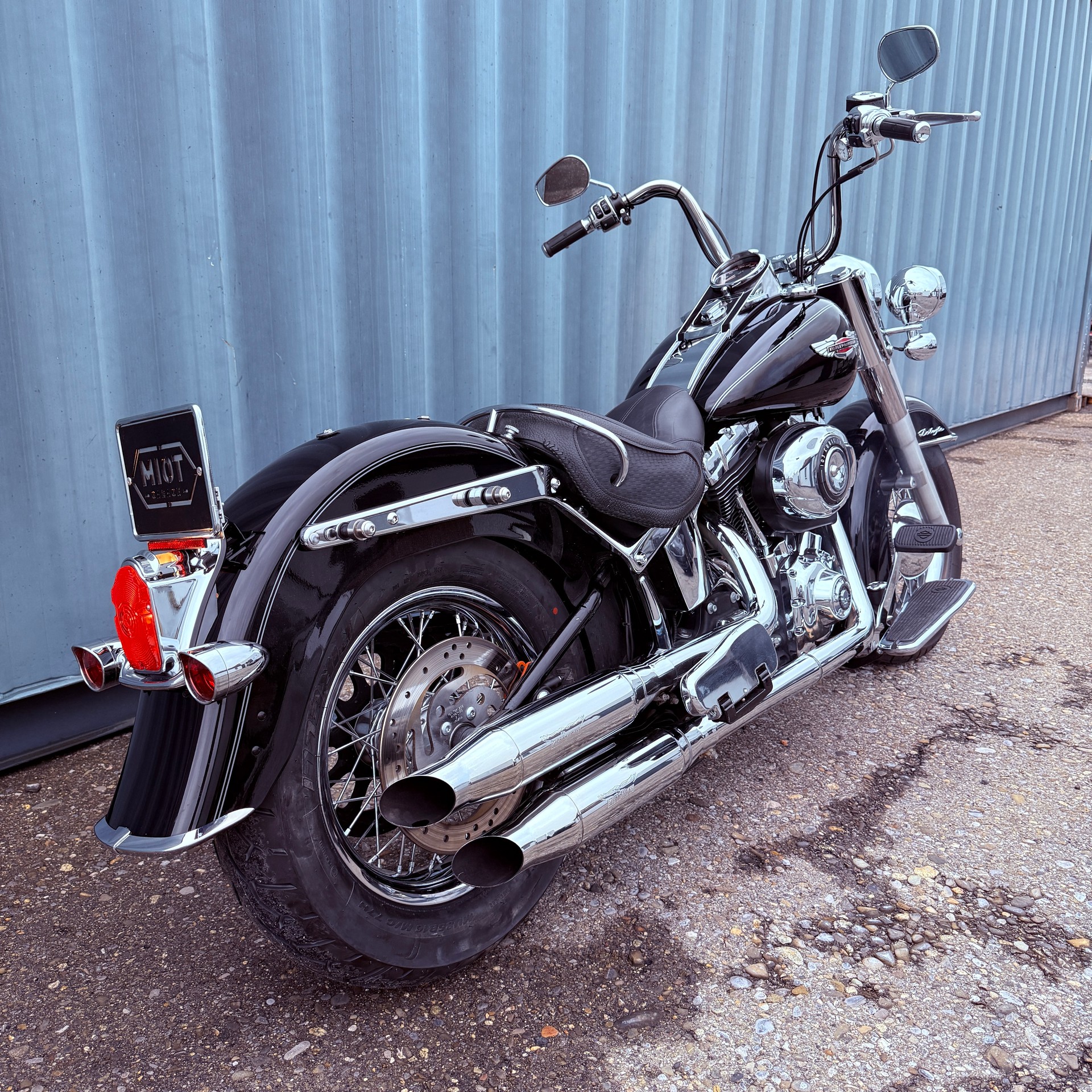 HARLEY-DAVIDSON FLSTN Softail Deluxe ABS-image-3