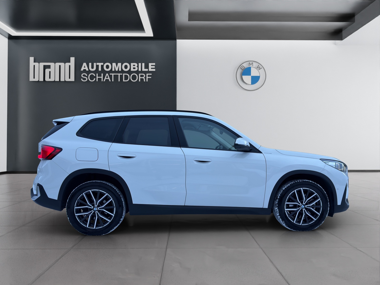 BMW X1 23d xDrive-image-5