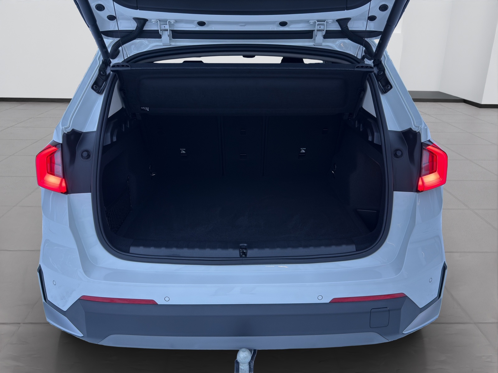 BMW X1 23d xDrive-image-12