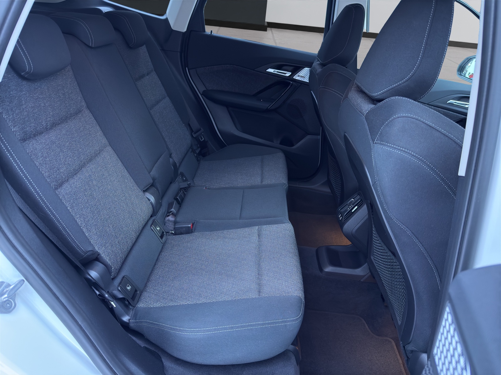 BMW X1 23d xDrive-image-14