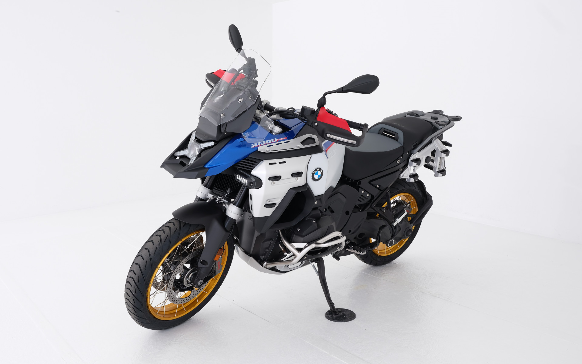 BMW R 1300 GS Adventure-image-4