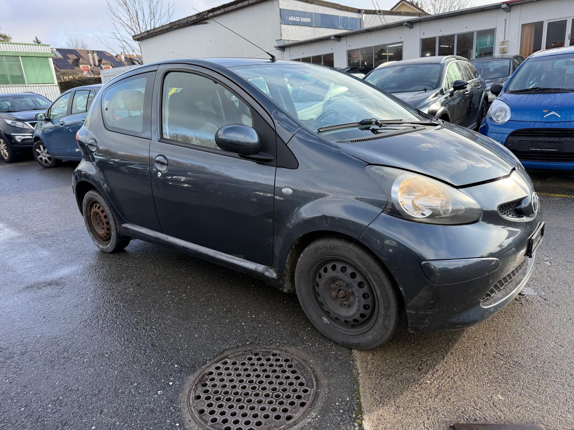 TOYOTA Aygo 1.0 Linea Sol-image-4