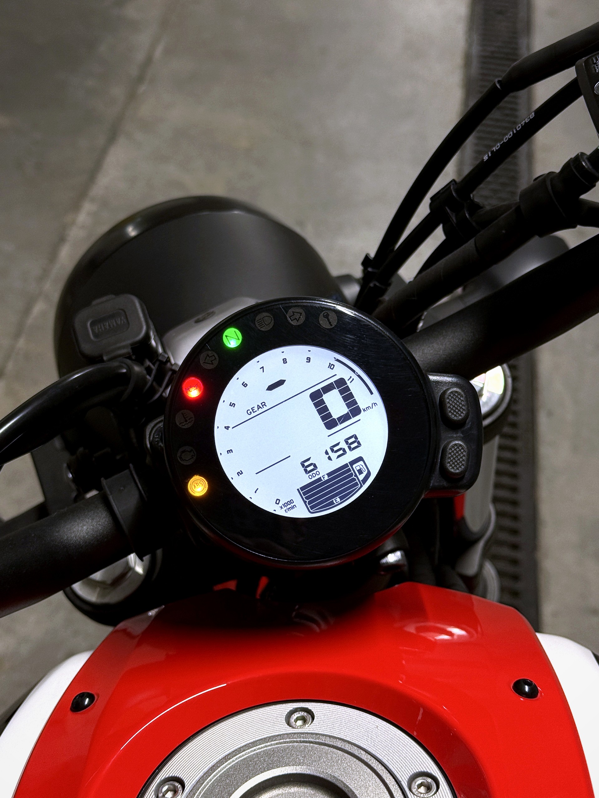 YAMAHA XSR 700 (35kW)-image-4