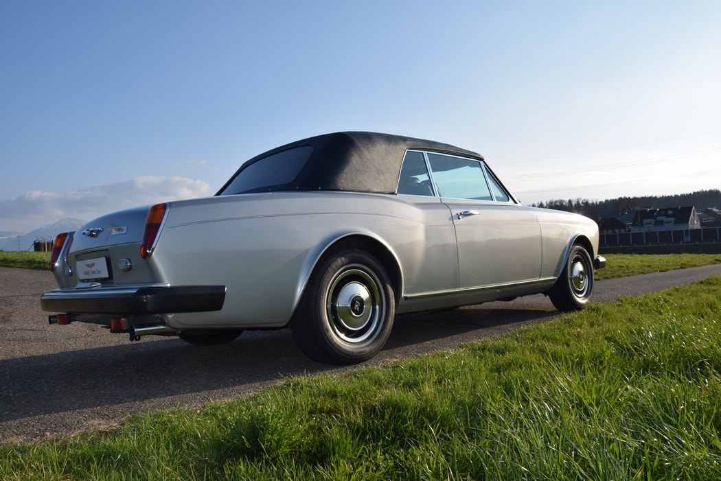 ROLLS-ROYCE Corniche Cabriolet-image-4